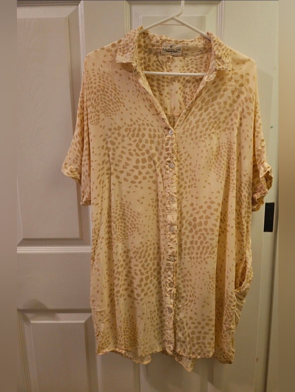 Waiwaolani Oversized Button-Down Dress